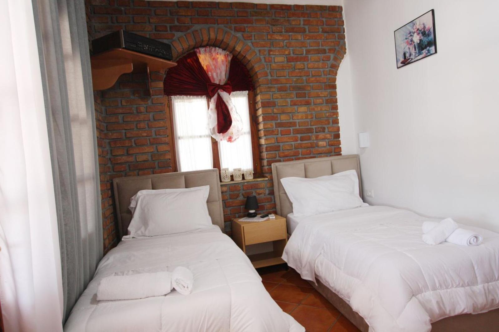 Boutique Buzi Hotel 3*