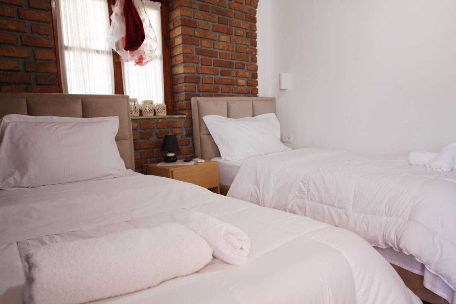 Boutique Buzi Hotel 3*