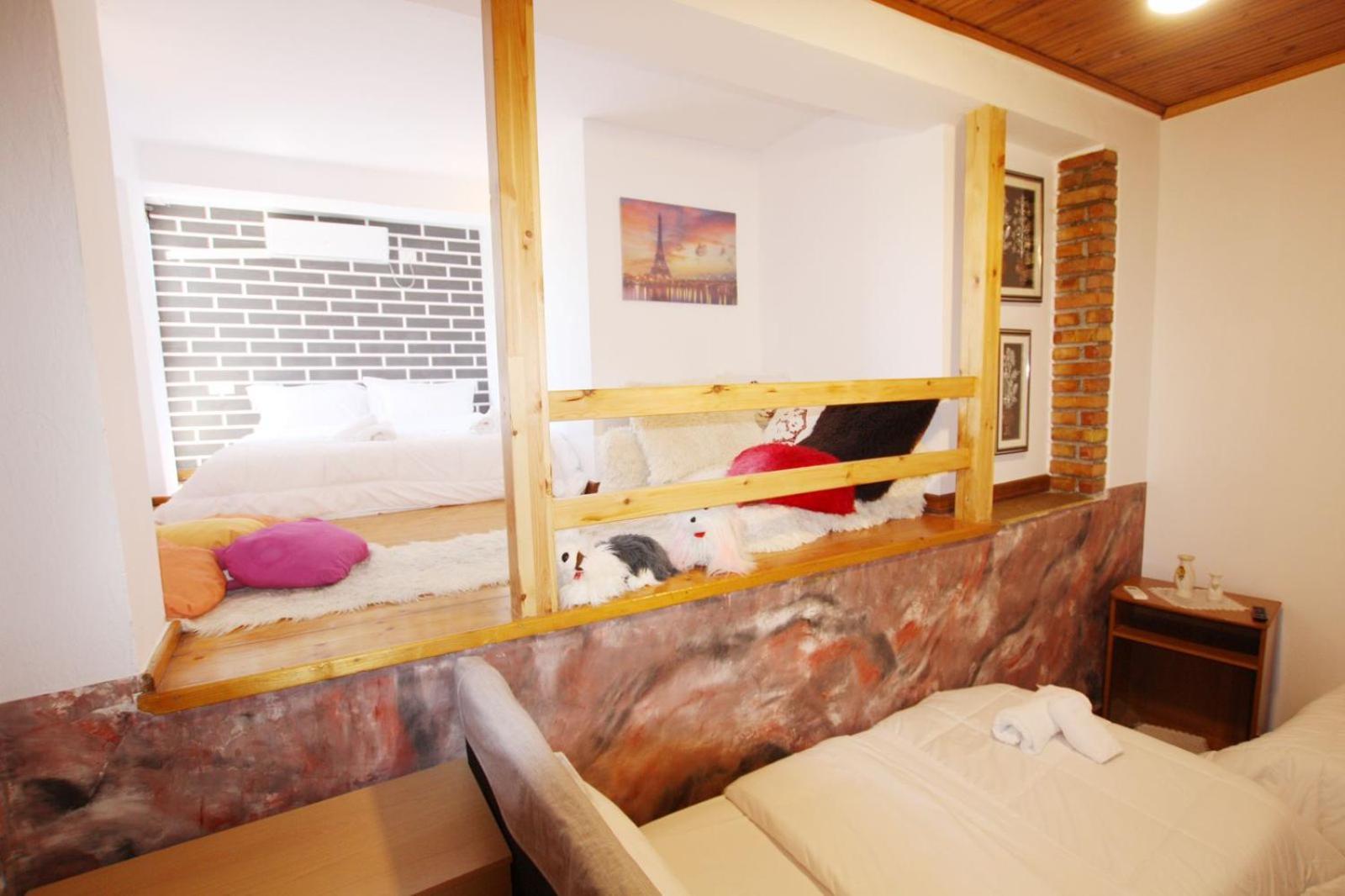 Boutique Buzi 3* Berat