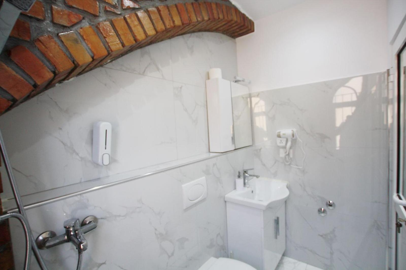 Boutique Buzi Hotel