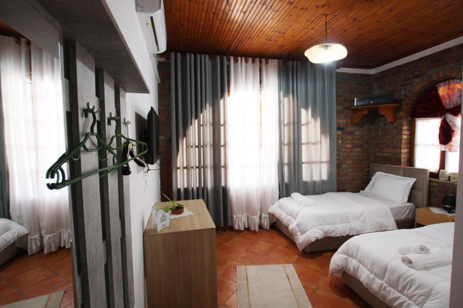 Boutique Buzi Berat